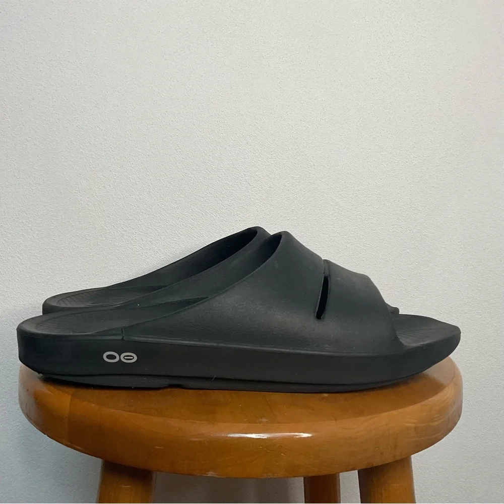 Oofos Black Recovery Slide Sandals Comfort Men's 11 Women's 13 Sports Athlete